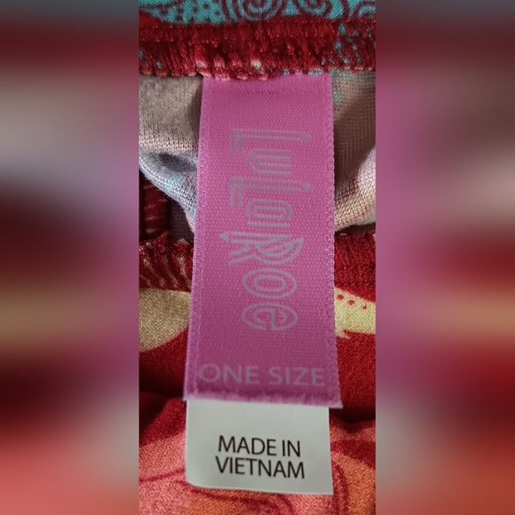 Lularoe Juniors Disney's Aladdin One Size Leggings - Picture 2 of 2